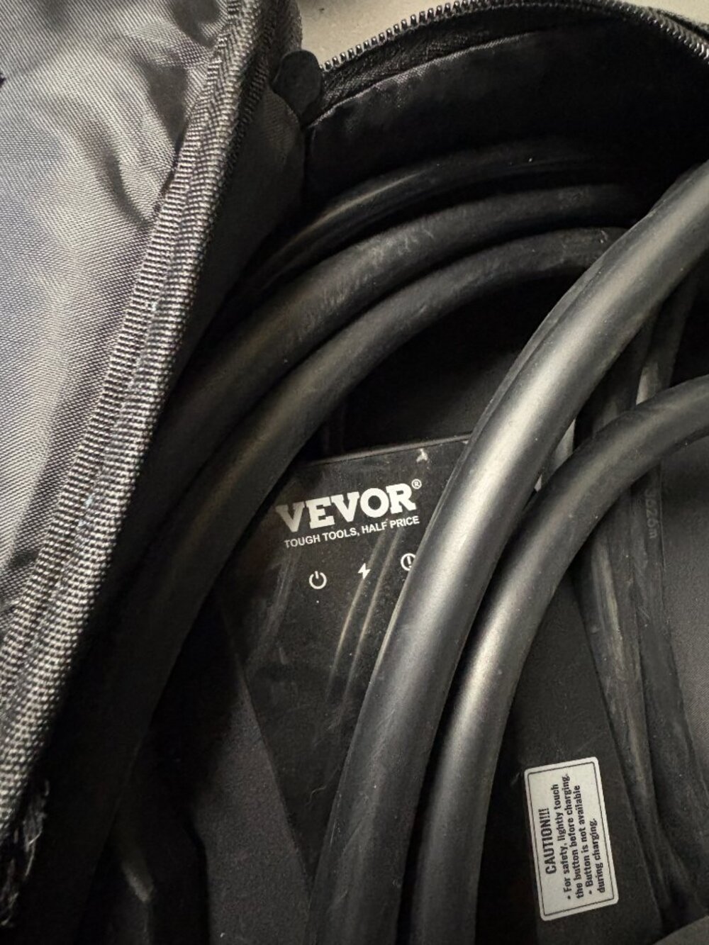 Vevor EV Charger - Picture 3 of 4